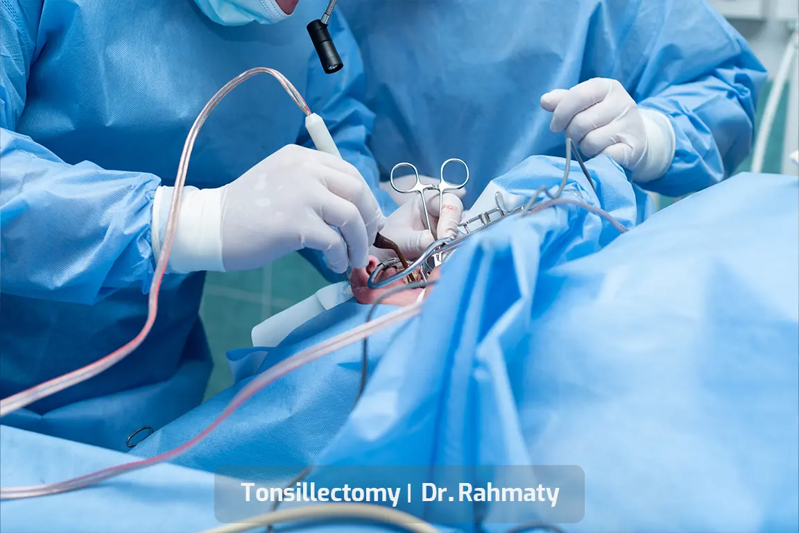 جراحی لوزه تصویر - Tonsillectomy pic - استئصال اللوزتين